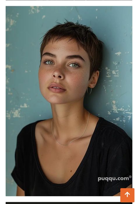 Buzzed Pixie Haircut, Very Short Haircuts For Women, Haircuts Women, Super Short Haircuts, Bold Hair Color, Crop Hair, Girls Short Haircuts, Really Short Hair, Very Short Haircuts