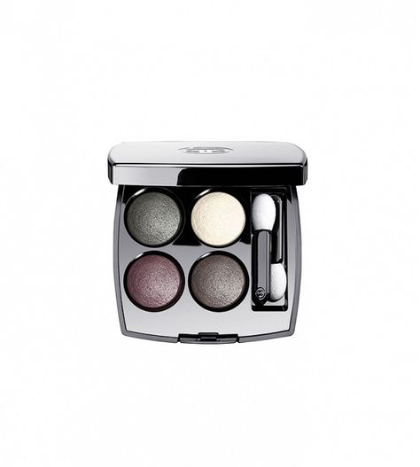 One of the most beloved, versatile eye shadow quads // Les 4 Ombres Multi-Effect Quadra Eyeshadow in Tisse Gabrielle by Chanel Chanel Eye Makeup, Chanel Eyeshadow, 2015 Makeup, Eye Makeup Eyeshadow, Chanel Cosmetics, Creamy Eyeshadow, Best Eyeshadow Palette, Lily Allen, Makeup Pro