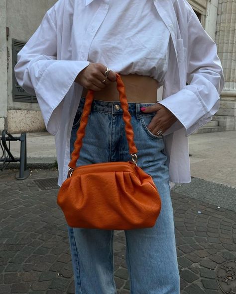 Orange Handbag, Aesthetic Bags, Handbag Outfit, Bags Aesthetic, Orange Bag, Fit Check, Cloth Bags, Aesthetic Clothes, Orange Color