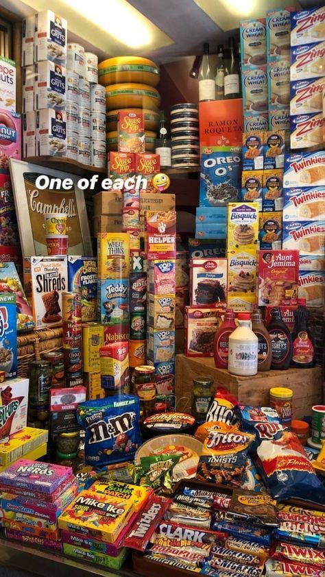 Snack Stash In Bedroom, Snack Stash, Sleepover Snacks, Dorm Food, Graduation Party Foods, Snack Organizer, Lost 100 Pounds, Sleepover Food, Quit Drinking