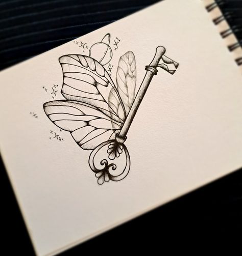 Harry Potter Flying Key Tattoo, Butterfly Key Tattoo, Skeleton Key Drawing, Flying Key Tattoo, Key Doodle, Flying Keys Harry Potter, Vintage Key Tattoos, Harry Potter Flying Keys, Key Drawing