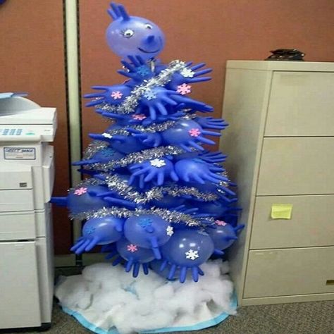 While most hospitals will go for a normal plastic tree, I think they could do better. With a little imagination, they can make these more sterile trees. Hospital Christmas, Hospital Decoration, Hanukkah Quote, Blue Christmas Tree, Christmas On A Budget, Nurse Christmas, Office Christmas, Office Holiday, Tree Ideas