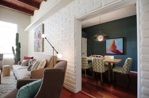 17 Painted Brick Wall Room Ideas For Any Space Brick Wall Room Ideas, Painting Brick Wall Interior, Painted Brick Interior Wall, Painted Brick Wall Interior, Brick Accent Wall Kitchen, Painted Brick Interior, Wall Room Ideas, Brick Wall Living Room Ideas, Brick Wall Room