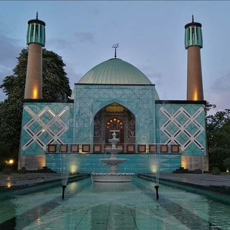 Imam Ali mosque, Hamburg, Germany. Hamburg Germany, Imam Ali, Taj Mahal, Germany, Building, Travel, Quick Saves, Hamburg