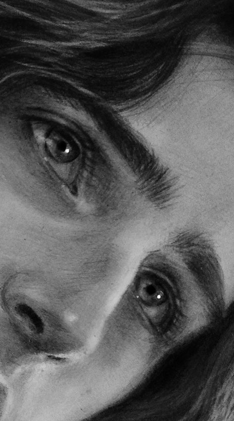 Hyper Realistic Portrait Drawing, Disappointed Drawing Reference, Drawing Graphite Pencil, Easy Graphite Drawings, Charcoal Art For Beginners, Eyes Reference Photo, Sketching Realistic, White Charcoal Drawing, Graphite Portraits