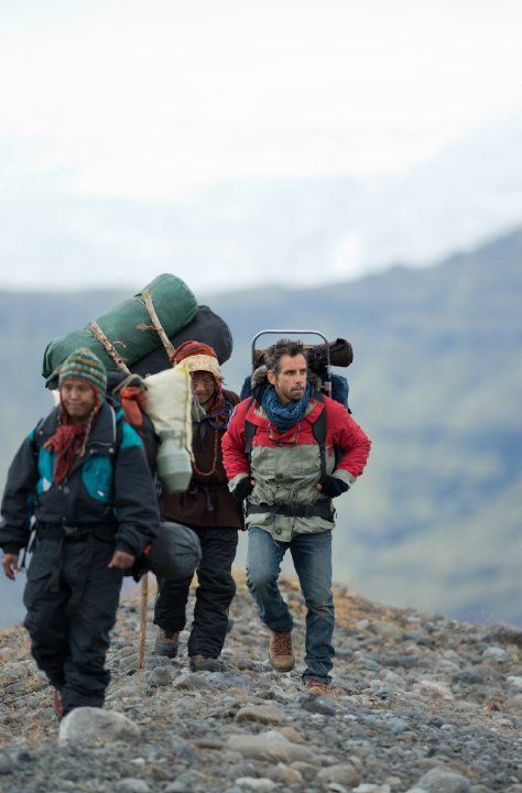 Still of Ben Stiller in The Secret Life of Walter Mitty (2013) Mitty Movie, Secret Life Of Walter Mitty, Monte Everest, Life Of Walter Mitty, Walter Mitty, Ben Stiller, Septième Art, Photo Vintage, Trik Fotografi