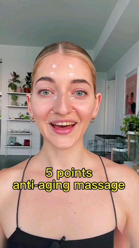 Anti Aging Face Massage, Face Massage Video, Facial Massage Steps, Face Massage Anti Aging, Anti Aging Massage, Facial Massage Techniques, Face Massage Techniques, Facial Routine Skincare, Facial Massage Routine