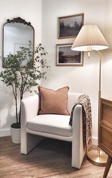 Cozy Salon Ideas, Small Nook Ideas Living Room, Styling Piano, Corner Chair Decor, Floating Nightstand Ideas, Modern Floating Nightstand, Cozy Reading Chair, Nightstand Ideas, Home Aesthetics