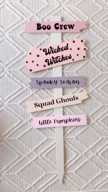 Pink Halloween Porch Decor, Pastel Halloween Outdoor Decor, Pink Halloween Porch, Pink Halloween Door Decor, Pinkoween Decor, Hey Boo Porch Sign, Halloween Street Signs, Halloween Porch Sign, Pink Halloween Wreaths & Garlands