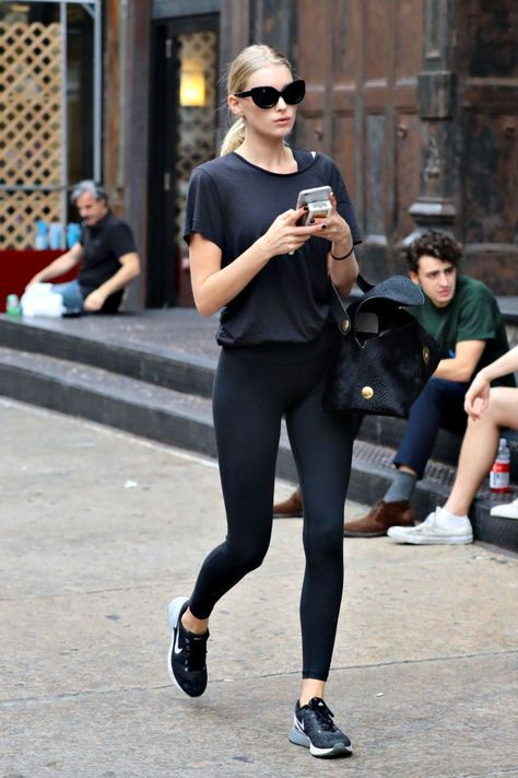 Workout Outfits For Women, Women Models, Fitness Style, Model Street Style, Elsa Hosk, Celebrity Street Style, Workout Outfit, Mode Inspo, Sporty Outfits