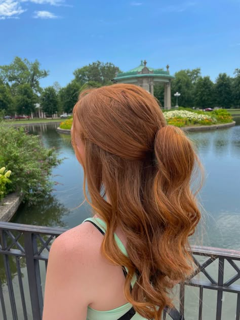 Cute Hairstyles For Gingers, Ginger Hair Prom, Cute Ginger Hairstyles, Hair Styles For Red Hair, Hair Styles For Redheads, Hairstyles For Gingers, Ginger Hair Outfits Style, Hair Styles Ginger, Cute Ginger Hair