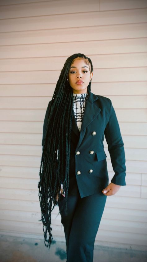 Corporate Fits, Outfit Tutorial, Church Fits, Modesty Outfits, Branding Photoshoot Inspiration, Professional Photos, Work Style, Locs Hairstyles, Fit Ideas