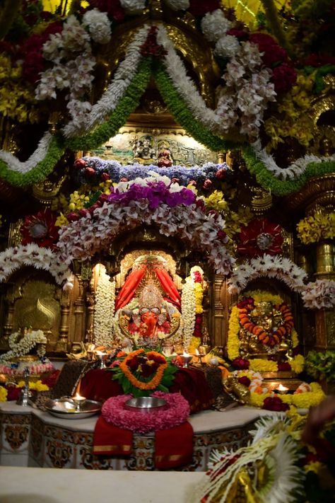 SIDDHIVINAYAK  TEMPLE  IS DECORATED FOR GANESH CHATURTHI Shidhivinayak Mumbai, Siddhivinayak Temple Mumbai Snap, Siddhivinayak Ganesha Wallpaper, Ganesh Chaturthi Snap, Siddhivinayak Ganesha Mumbai, Siddhivinayak Temple Mumbai, Siddhivinayak Ganesha, Umiya Mataji, Ganapati Murti