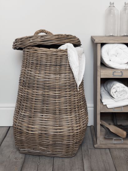 Storage Baskets & Bags, Woven Seagrass, Straw & Rattan Baskets with Lids UK Rattan Laundry Basket, Laundry Basket Dresser, Laundry Basket Storage, Luxury Home Accessories, Large Laundry Basket, Bathroom Accessories Luxury, Rectangular Baskets, Felted Storage, Large Storage Baskets