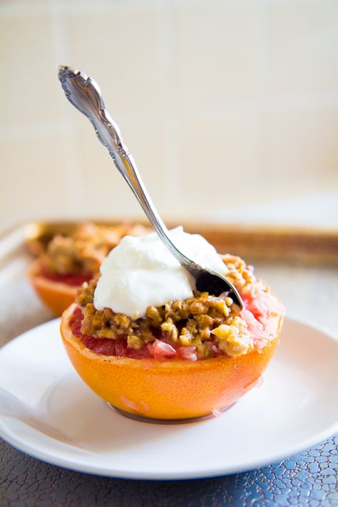 Grapefruit Recipes Breakfast, Grapefruit Breakfast, Walnut Granola, Grapefruit Recipes, Savory Breakfast, Breakfast Brunch Recipes, Fruit Recipes, Brunch Recipes, Grapefruit