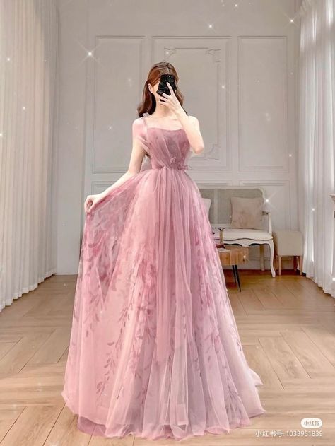 Asian Prom Dress, Gaun Dress, Long Sleeve Chiffon Dress, Bride Dress Simple, Performance Outfits, Girls Dress Outfits, Gowns Dresses Elegant, 파티 드레스, Fashion Sketches Dresses