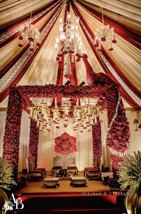 Mandap Design, Wedding Decor Photos, Wedding Entrance Decor, Lights Wedding Decor, Red Wedding Flowers, Wedding Decorations On A Budget, Wedding Stage Design, Mandap Decor, Marriage Decoration