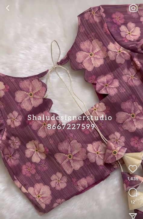 Modern Blouse Back Neck Designs, Floral Design Blouse Pattern, 3/4 Blouse Design, New Trend Blouse Designs, Checks Blouse Designs, Printed Blouse Design, Print Blouse Design, Simple Saree Blouse Designs, Exclusive Saree Blouse Designs