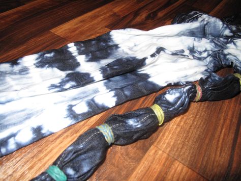 Dye White Jeans, Tye Dye Pants Diy, Tie Dye White Jeans, Tye Dye Denim, Tye Dye Clothes, Hand Dyed Tie Dye Cotton Jeans, Black And White Blanket Tiy Dye, Bohemian Tie-dye Pants, Descendants Costumes