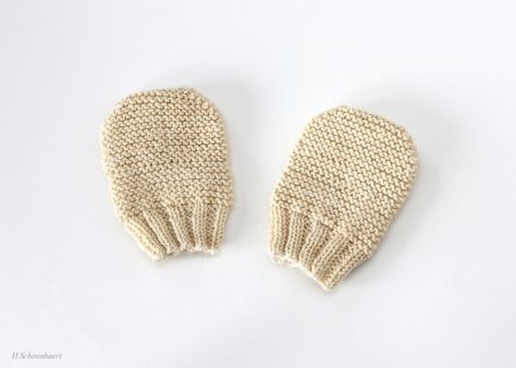 Knit Videos, Baby Mittens Knitting Pattern, Baby Mittens Knitting, Baby Mittens Pattern, Newborn Mittens, Knitting Mittens, Crochet Baby Mittens, Baby Hat Free Pattern, Baby Gloves