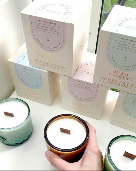 Packaging Velas, Candle Box Packaging, Tropical Candles, Candle Boutique, Homemade Scented Candles, Luxury Packaging Design, Candle Stickers, Candle Store, Candle Art