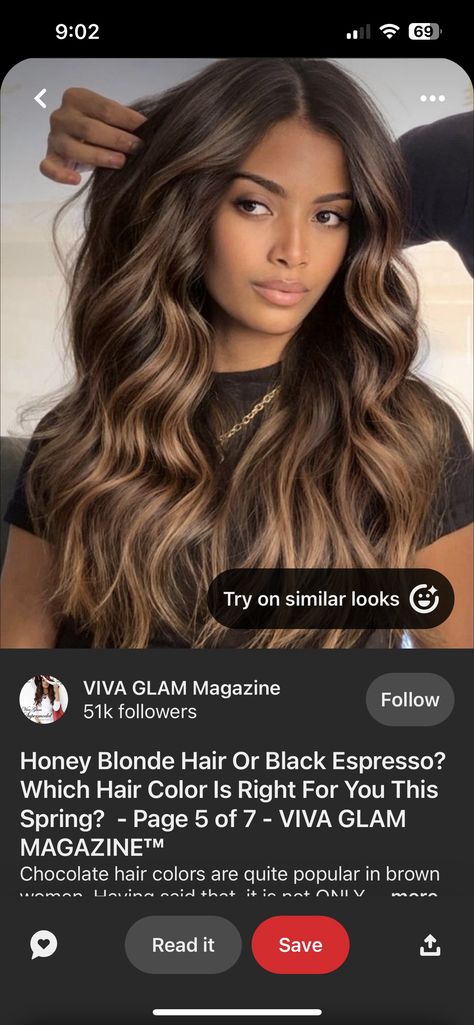 Hair Dye For Brown Skin Tone, Hair Colour On Brown Skin Tone, Caramel Blonde Balayage On Black Hair, Hair Colour For Dark Skin Tones Brown, Hair Dye On Brown Skin, Hair Dye Ideas For Brown Skin, Hair Color Ideas For Brown Skin Tone, Brown Hair On Brown Skin, Hair Color For Dark Skin Tone