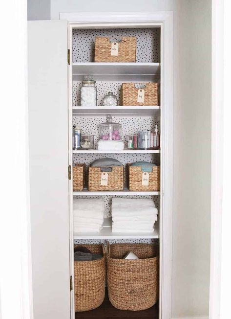 Boiled Lobster, Hall Closet Organization, Drinking Healthy, Linen Closet Makeover, Shoes Organization, Small Linen Closets, Crown Apple, Bathroom Linen Closet, Linen Closet Storage