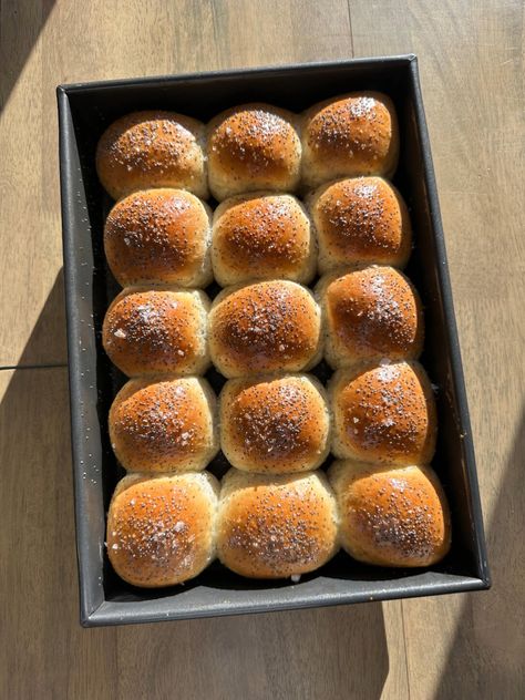 Soft and Fluffy Poppy Seed Rolls » CafeHailee Cafe Hailee, Hailee Catalano, Poppy Seed Rolls, Homemade Mayonnaise, Biscuit Bake, Bacon Wrapped Chicken, Baked Casserole, Bread Roll, Just Bake