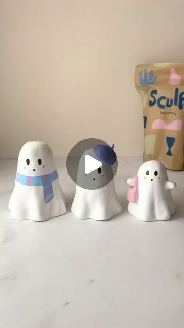 Mouldit Clay, Ghost Crafts, Halloween Clay, Play Clay, Diy Clay Crafts, Halloween Spirit, Diy Clay, Spirit Halloween, Clay Crafts