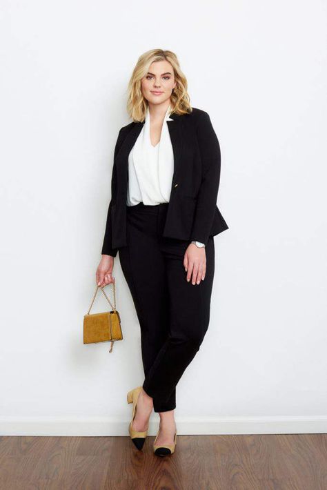 Eloquii Plus Size 9-5 Work Wear Kit Executive Assistant Outfit Plus Size, Plus Size Real Estate Agent Attire, Plus Size Outfit Blazer, Corporate Attire Women Plus Size Work, Formal Wear For Plus Size Women, Office Outfits Women Large Size, Big Size Work Outfit, Courtroom Attire Women Plus Size, Lawyer Outfit Plus Size