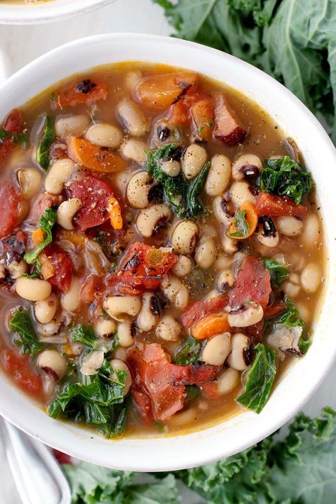 Black Eyed Pea Soup, Black Eyed Peas Recipe, Black Eyed Pea, Pea Recipes, Pea Soup, Paleo Vegan, Instapot Recipes, Instant Pot Pressure Cooker, Black Eyed