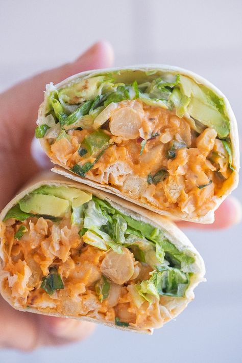 Buffalo Chickpea Salad Wrap, Buffalo Ranch Chickpea Wrap, Quick Easy Healthy Lunch Recipes, Quick Easy Healthy Lunch, Buffalo Chickpea Wrap, Buffalo Chickpeas, Vegetarian Wraps, Buffalo Chickpea, School Meal