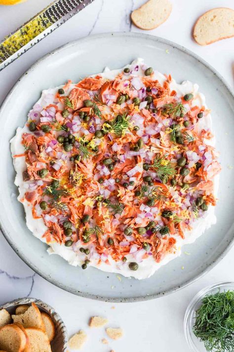 Lox Bagel Dip - So Happy You Liked It Lox Dip, Salmon Blt Sandwich, Lox Recipe, Lox Bagel, Bagel Crisps, Bagel Dip, Lox And Bagels, Goat Cheese Tart, Bagel Chips