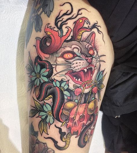 ISNARD BARBOSA (@isnardbarbosa) • Instagram photos and videos Lil Tattoo, Cat Skull Tattoo, Tattoo Dublin, Skin Quotes, Neo Tattoo, Golden Cat, Cat Tattoos, Temple Bar, Cat Tattoo Designs