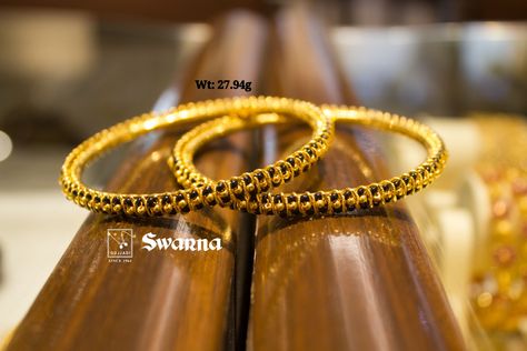 Blackbead Gold Bangles, Karimani Bangle Designs Gold, Karimani Bangle Designs, Black Beads Bangles, Coral Bangles, Swarna Jewellers, Baby Jewellery, Traditional Wedding Jewellery, Gold Jewelry Outfits