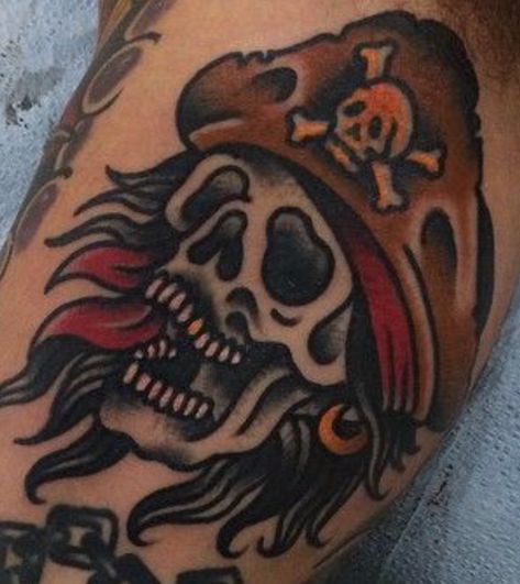 Steampunk Tattoo Ideas For Men, Traditional Skull Tattoo Flash, Pirate Tattoo Traditional, Pirate Tattoo Flash, American Traditional Skull Tattoo, Traditional Pirate Tattoo, Traditional Skull Tattoo, Traditional Tattoo Halloween, Traditional Nautical Tattoo