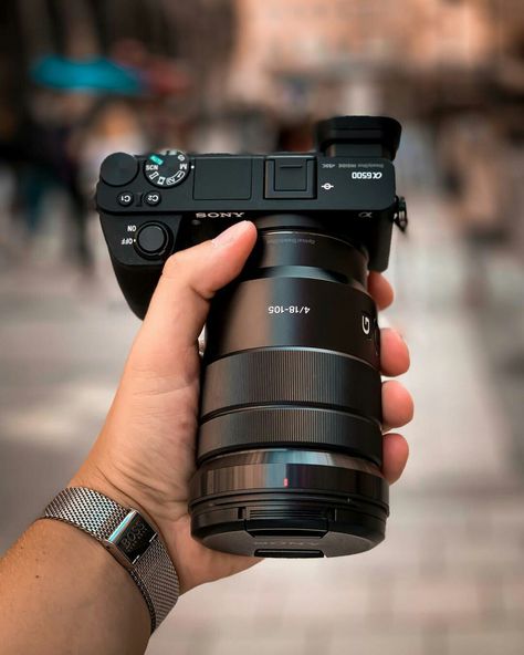 Sony A6500, Best Camera For Photography, Camera Wallpaper, Channel Ideas, Vlogging Camera, Dslr Photography, Photo Editing Services, Camera Hacks, Photography Gear