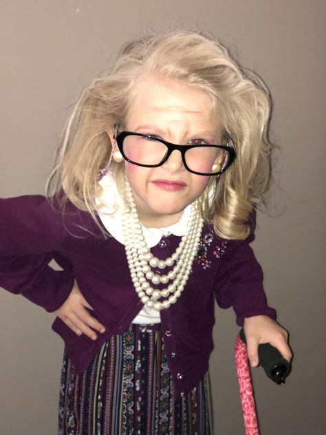 Dress up 100th day of school 100th Day Of School Dress Up, 100 Days Of School Dress Up, Halloweentown Costume, Old Lady Makeup, Old People Costume, Granny Costume, Granny Dress, Moon Costume, Old Lady Costume