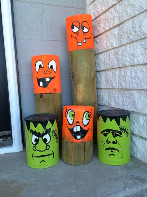 Frankenstein Faces On Wood, Pumpkins Faces, Painted Fence, Fun Diy Halloween Decorations, Fall Wood Crafts, Halloween Wood Crafts, Rustic Halloween, Halloween Decorations Diy Outdoor, Diy Xmas Gifts