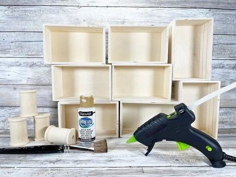 Dollar Tree Paint Organizer, Craft Paint Organization Easy Diy, Dollar Tree Storage Diy, Craft Paint Storage Ideas Dollar Stores, Craft Paint Storage Diy, Art Supply Organization Diy, Acrylic Paint Storage Ideas Diy, Dollar Tree Craft Organization, Dollar Tree Craft Organization Ideas