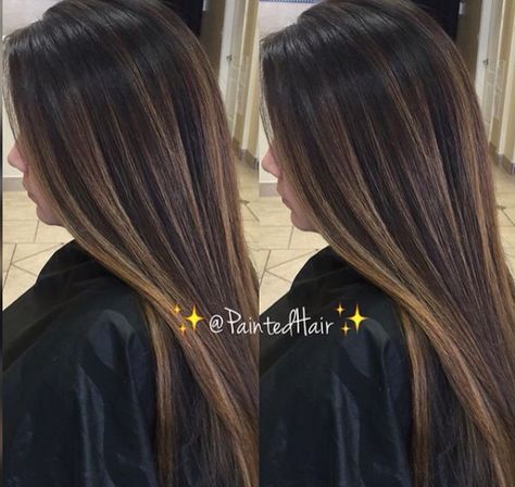 Hair highlights Straight Hair Highlights, Balayage Caramel, Brown Hair With Blonde, Hair With Blonde Highlights, Highlights Summer, Summer Hair Highlights For Brunettes, Dark Brunette Hair, Brunettes Highlights, Highlights For Brunettes