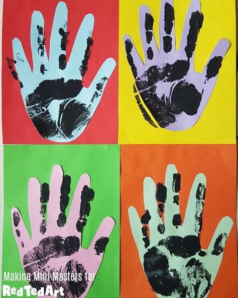 Handprint Pop Art Activity - Andy looking for a super simple, super fun Andy Warhol activity for kids? Whatever the age, thes HAndy Warhols Are a fun project to make with kids. And perfect for Father's Day (combine Dad's hand with the kids?) So cute! Pop Art Andy Warhol, Art Andy Warhol, Classe D'art, Andy Warhol Pop Art, Andy Warhol Art, Warhol Art, Elementary Art Projects, Homeschool Art, Kindergarten Art