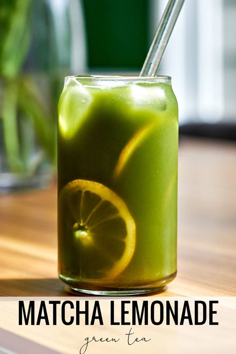 Matcha Lemonade Matcha Lemonade Recipe, Cup Of Lemonade, Matcha Chia Pudding, Drink Presentation, Matcha Lemonade, Matcha Recipes, Iced Tea Lemonade, Matcha Tea Powder, Infused Water Recipes