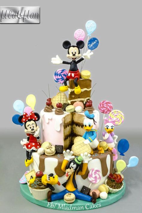 Disney Character Cakes Birthday, Minnie And Friends Birthday Party Ideas, Mickey And Friends Birthday Cake, Disney Character Cake, Disney Birthday Cakes For Adults, Disney Characters Cake, Disney Cakes Birthday, Mickey Mouse And Friends Cake, Character Birthday Cakes