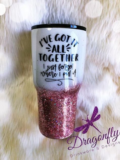 Ending Friendship Quotes, Ending Friendship, Southern Girl Quotes, Yeti Cup Designs, Tumbler Quotes, Girl Friendship Quotes, Glitter Tumbler Cups, Humor Quotes, Tattoos Art