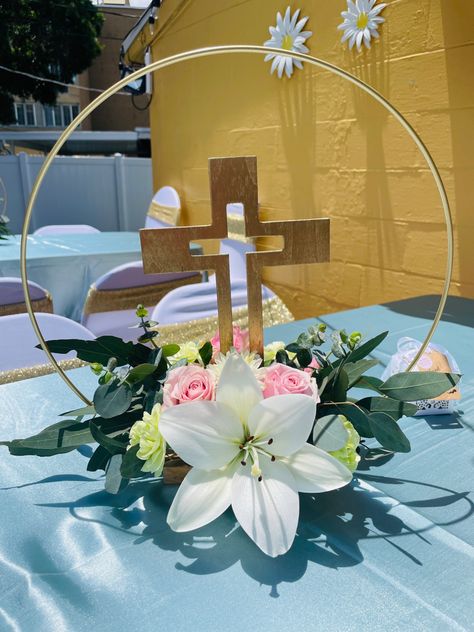 Primera Communion Decoration, First Communion Decorations Centerpieces, Baptism Centerpieces Ideas, Baptism Centerpieces Girl, Confirmation Centerpieces, Bautizo Centerpieces, Cross Centerpieces, First Communion Centerpieces, Branch Centerpiece