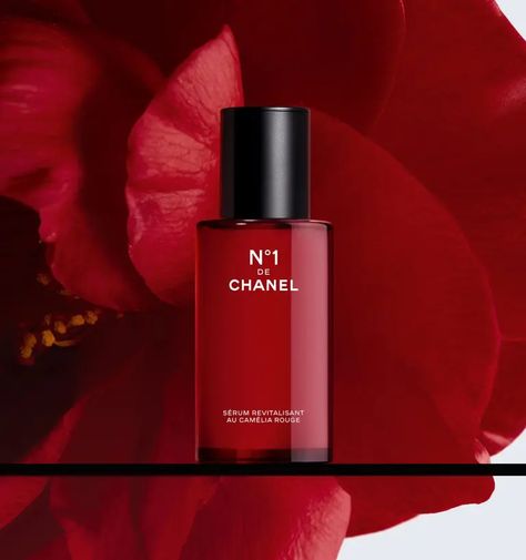 Chanel Launches N°1 Clean Skin Care and Makeup Line - GRAZIA USA Chanel Serum, Chanel Lip, Chanel Fragrance, Camellia Japonica, Chanel Perfume, Chanel Beauty, Anti Aging Beauty, Clean Skincare, Fragrance Mist