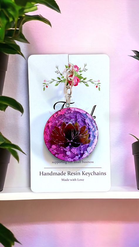 Discover the beauty of our resin Keychain pin, adorned with captivating alcohol ink effects and intricate gold metallic stickers. Elevate your style with this unique and trending accessory ✨❤️ #Resinkeychain #Giftideas #amarcrafts Resin Keychain, Accessories Unique, Elevate Your Style, Alcohol Ink, Trend Setter, Everyday Look, Keychains, Gold Metal, Gold