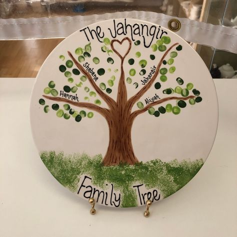 Family Tree Plate, Tree Fingerprint, Fancy Painting, Tree Pottery, Family Gift Ideas, Spoon Rests, Functional Pottery, Gift Voucher, Craft Studio