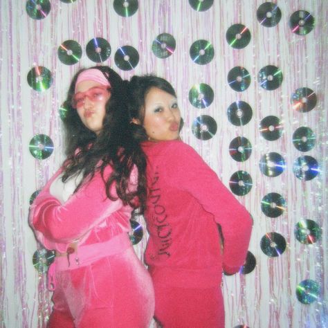 Y2k Party Inspiration, 200s Theme Party Decorations, Y2k Party Ideas Outfit, Y2k Photo Backdrop, Kesha Themed Party, Y2k Rush Theme, 2003 Themed Party, 2003 Party Theme, 2010s Theme Party